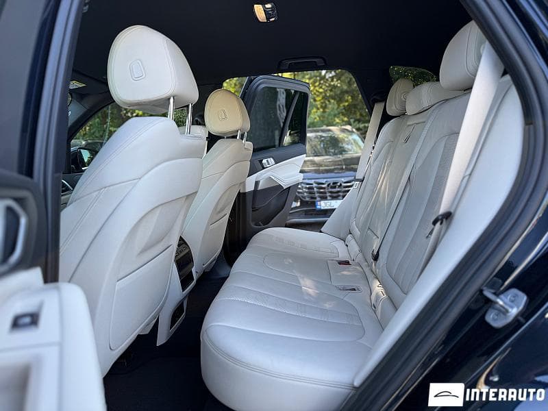 BMW X5 2.5D 2021 — Миниатюра 17