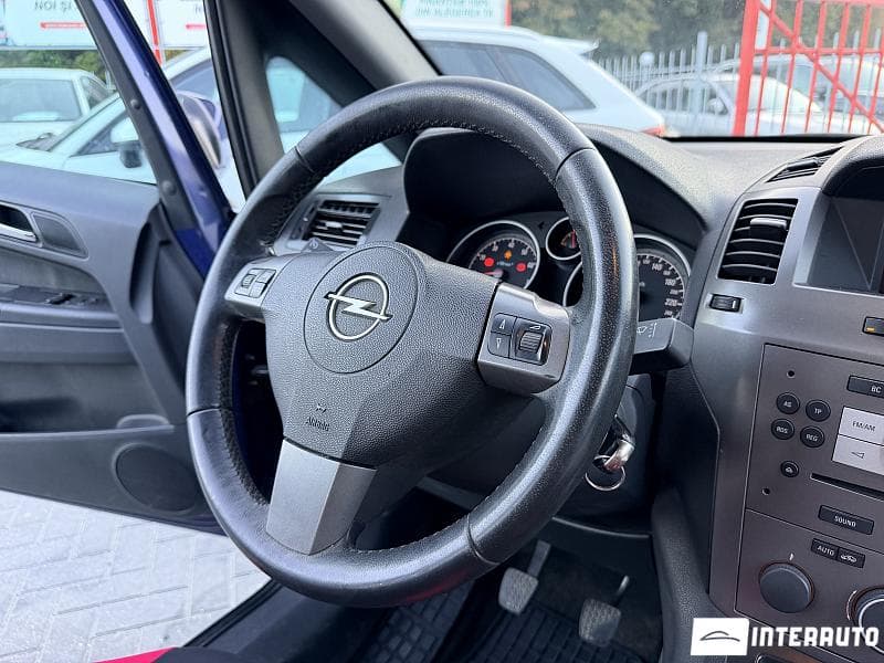 Opel Zafira 2006 — Миниатюра 8