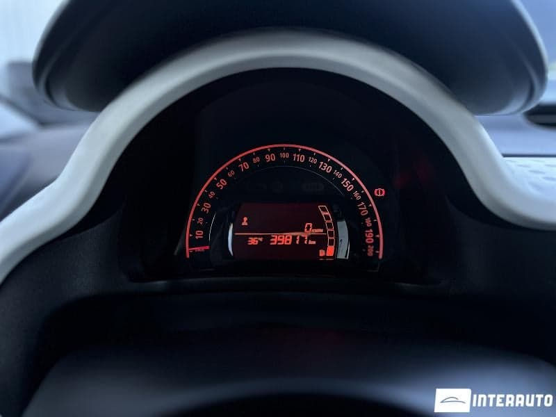 Renault Twingo 2021 — Миниатюра 12