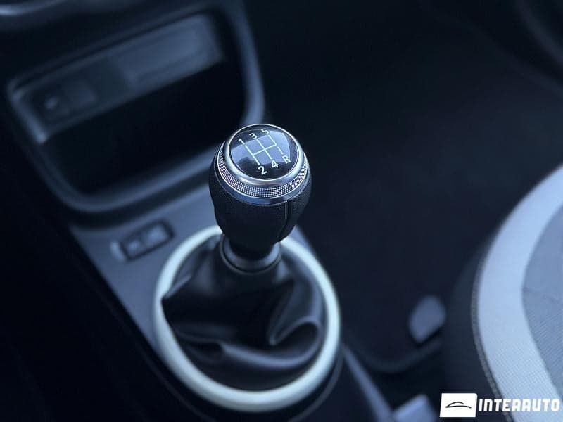 Renault Twingo 2021 — Миниатюра 14