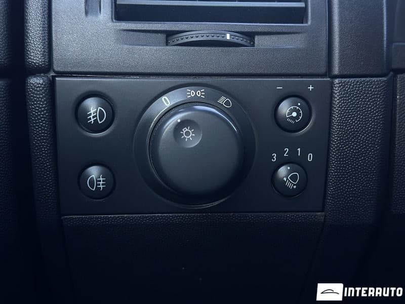 Opel Meriva 2009 — Миниатюра 9