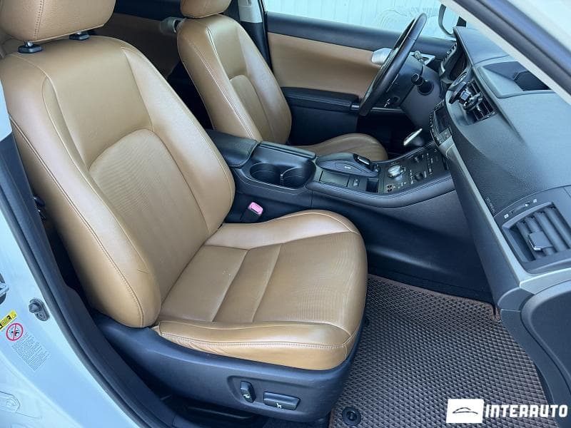 Lexus CT 200h 2013 — Миниатюра 16