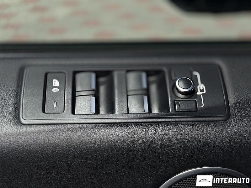 Land Rover Range Rover Sport 2017 — Миниатюра 6