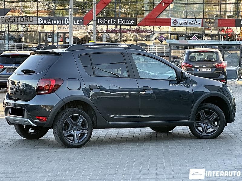 Dacia Sandero Stepway 2017 — Миниатюра 3