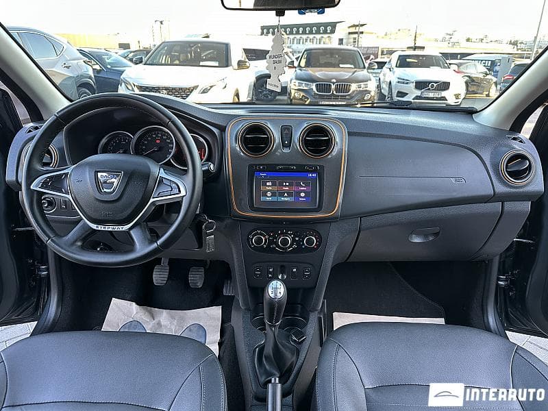 Dacia Sandero Stepway 2017 — Миниатюра 6