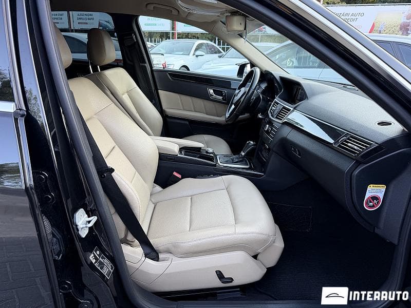 Mercedes E 220 2010 — Миниатюра 6