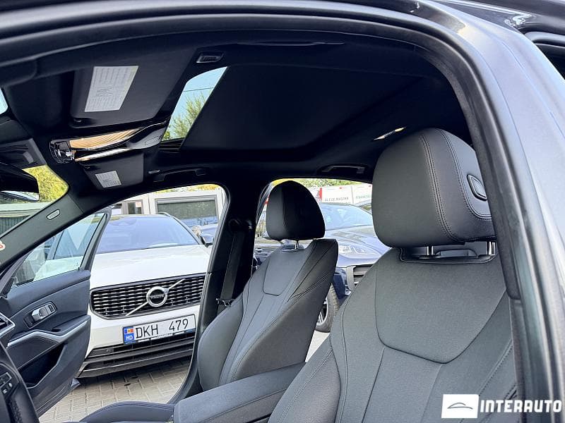 BMW 330E 2021 — Миниатюра 9