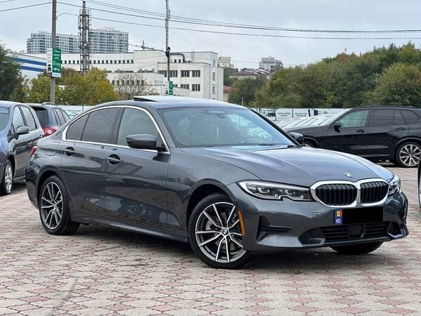 2021 BMW 330E — Miniatură 2