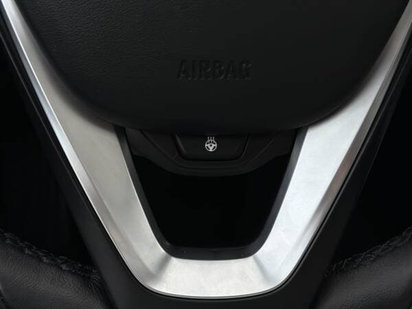 2021 BMW 330E — Miniatură 12