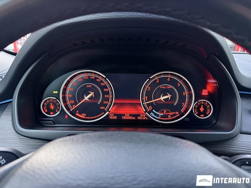 BMW X5 3.5i 2014 — Миниатюра 9
