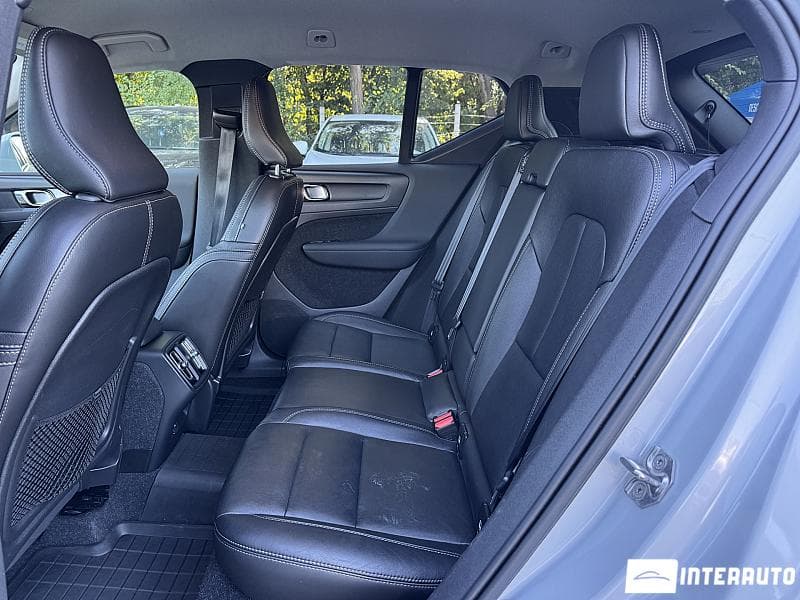 Volvo XC 40 2020 — Миниатюра 16