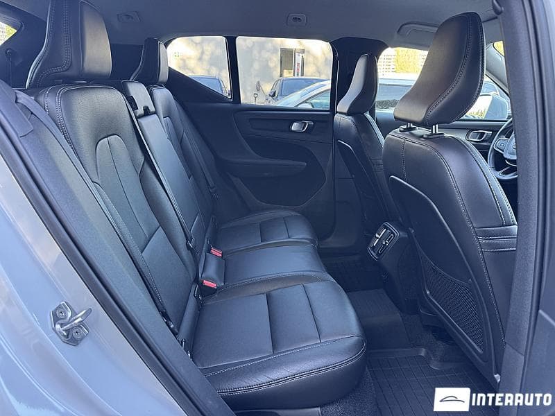 Volvo XC 40 2020 — Миниатюра 17