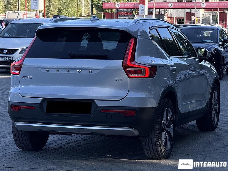 Volvo XC 40 2020 — Миниатюра 3