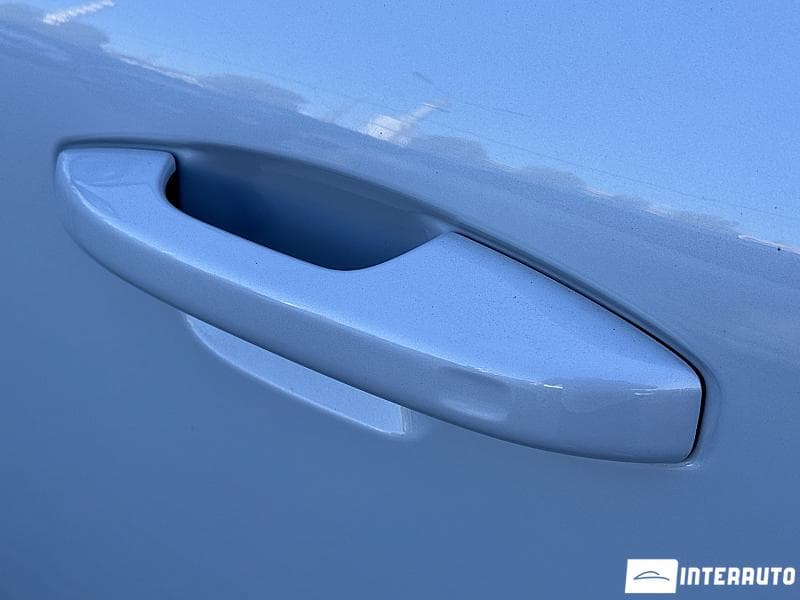 Volvo XC 40 2020 — Миниатюра 5