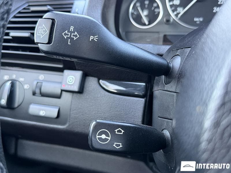 2006 BMW X5 3.0i — Miniatură 11