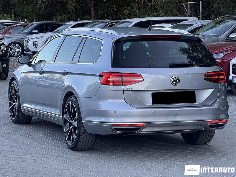 Volkswagen Passat GTE 2018 — Миниатюра 4