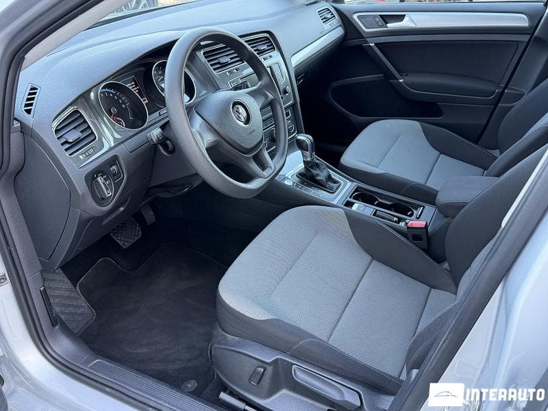 Volkswagen e-Golf 2016 — Миниатюра 8