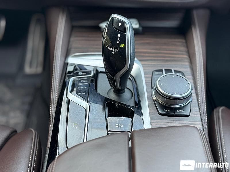 BMW 520 2020 — Миниатюра 17