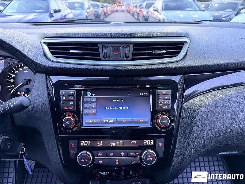 2018 Nissan Qashqai — Miniatură 10