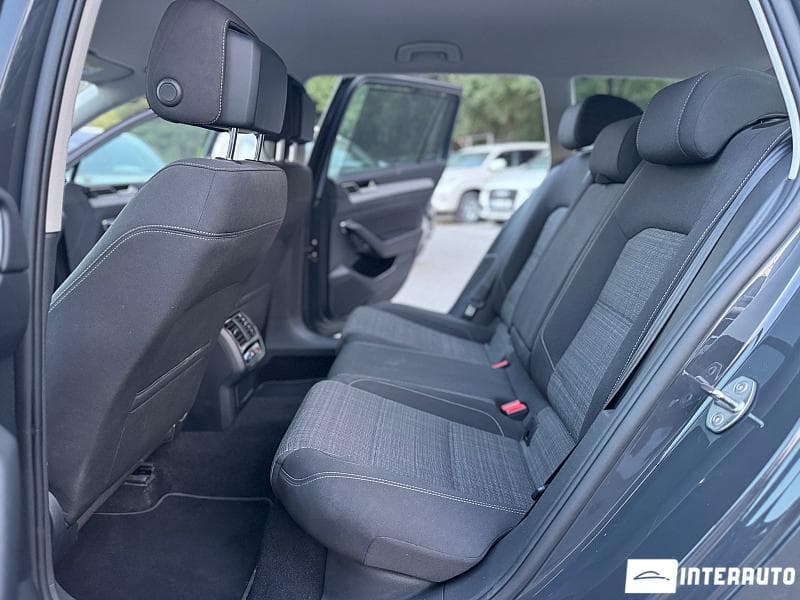 Volkswagen Passat 2021 — Миниатюра 17