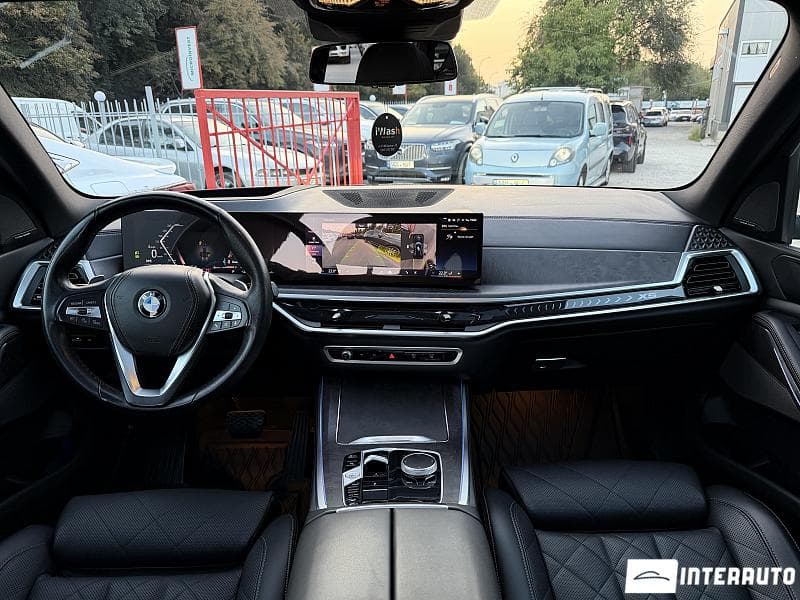BMW X5 4.0i 2023 — Миниатюра 7