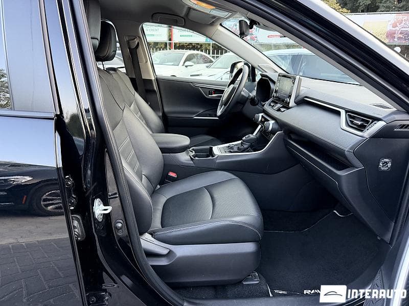 Toyota Rav-4 2021 — Миниатюра 6