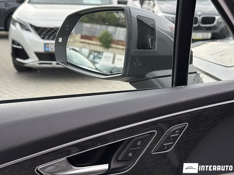 Audi Q7 2020 — Миниатюра 19