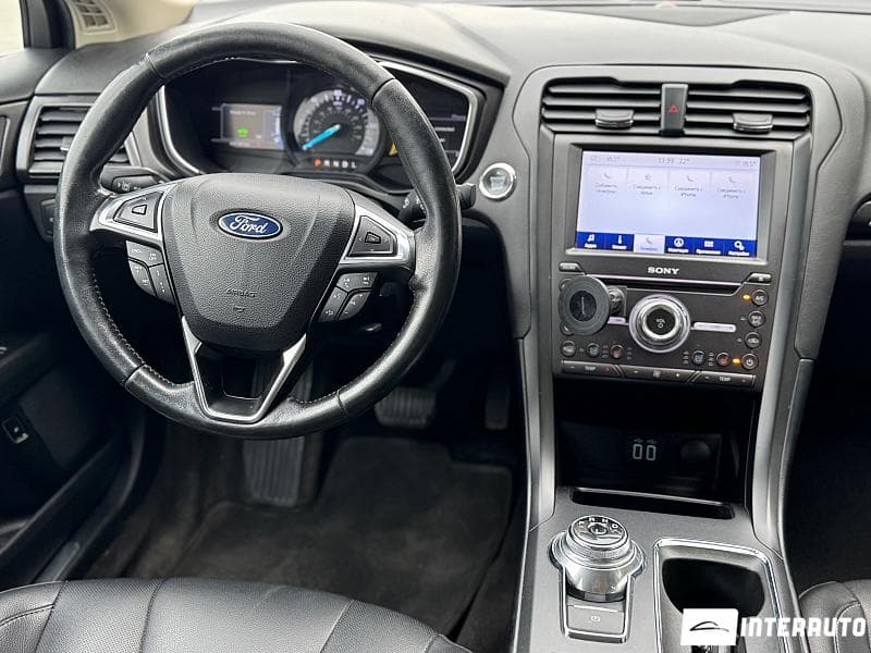 Ford Fusion 2019 — Миниатюра 10