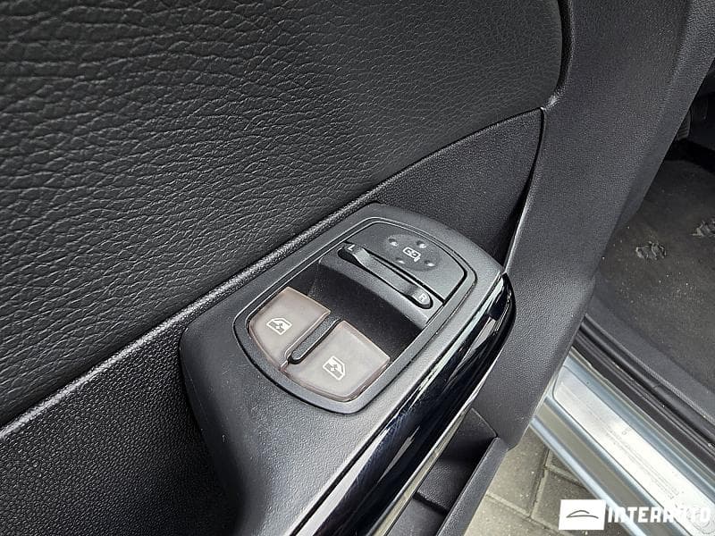 Opel Corsa 2013 — Миниатюра 16