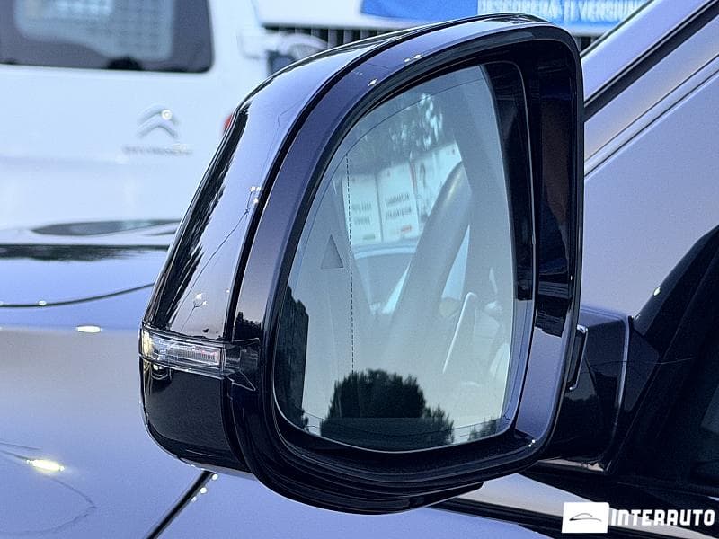 BMW X7 4.0i 2024 — Миниатюра 25