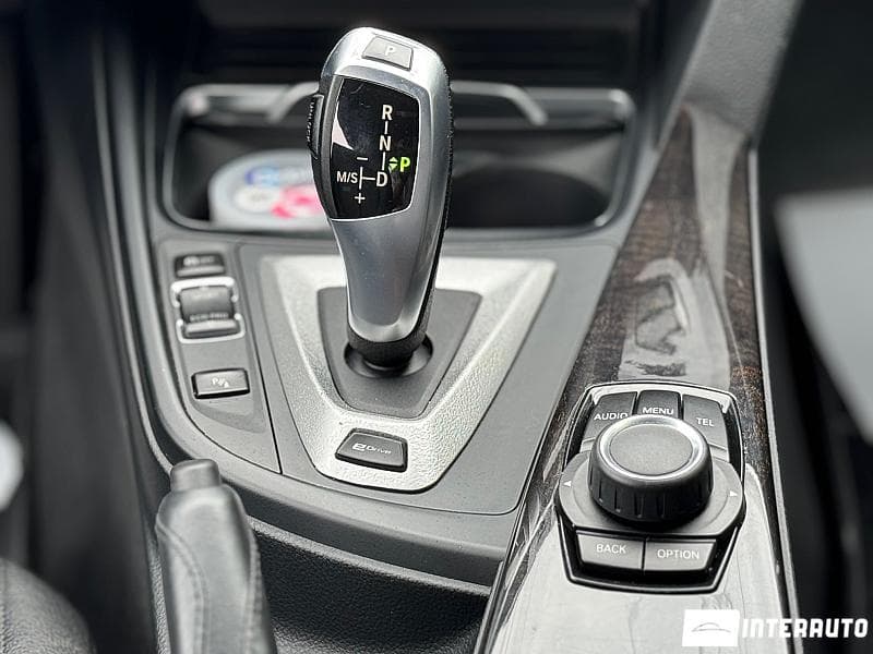 BMW 330E 2017 — Миниатюра 14