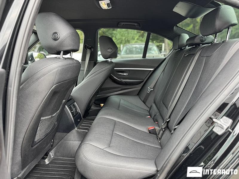 BMW 330E 2017 — Миниатюра 16
