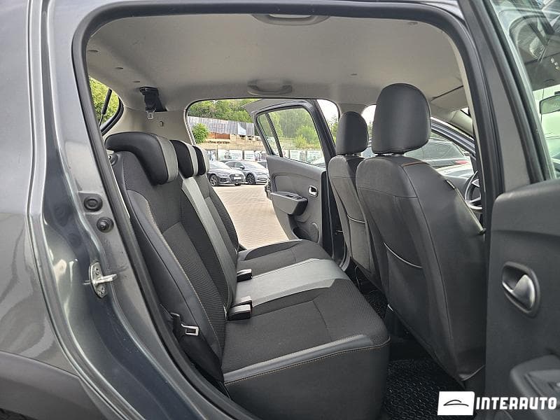 Dacia Sandero Stepway 2018 — Миниатюра 13
