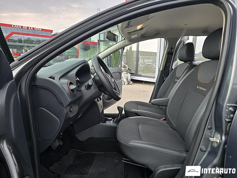 Dacia Sandero Stepway 2018 — Миниатюра 5