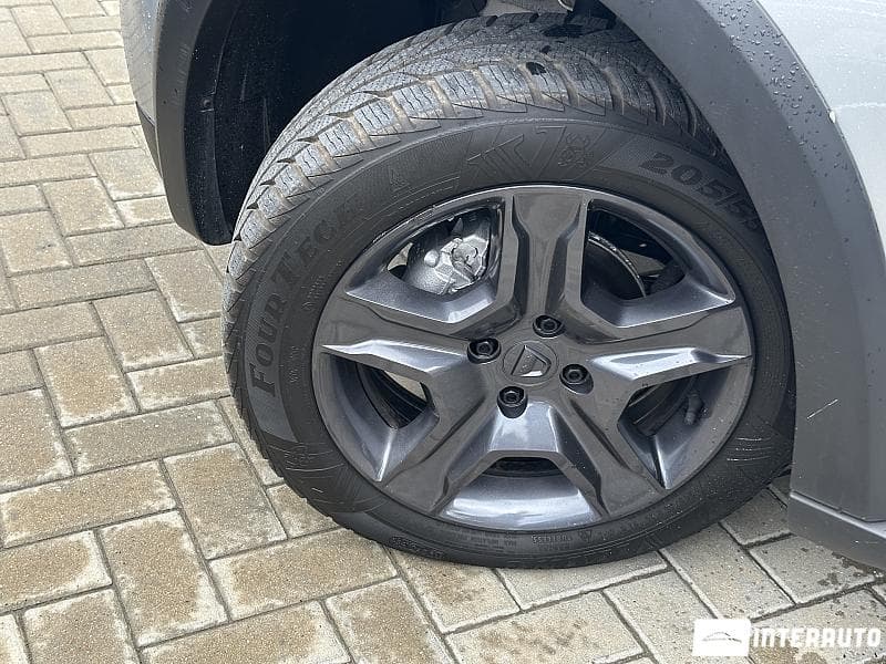 Dacia Sandero Stepway 2017 — Миниатюра 15