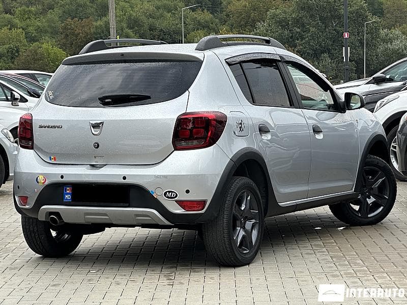 Dacia Sandero Stepway 2017 — Миниатюра 3