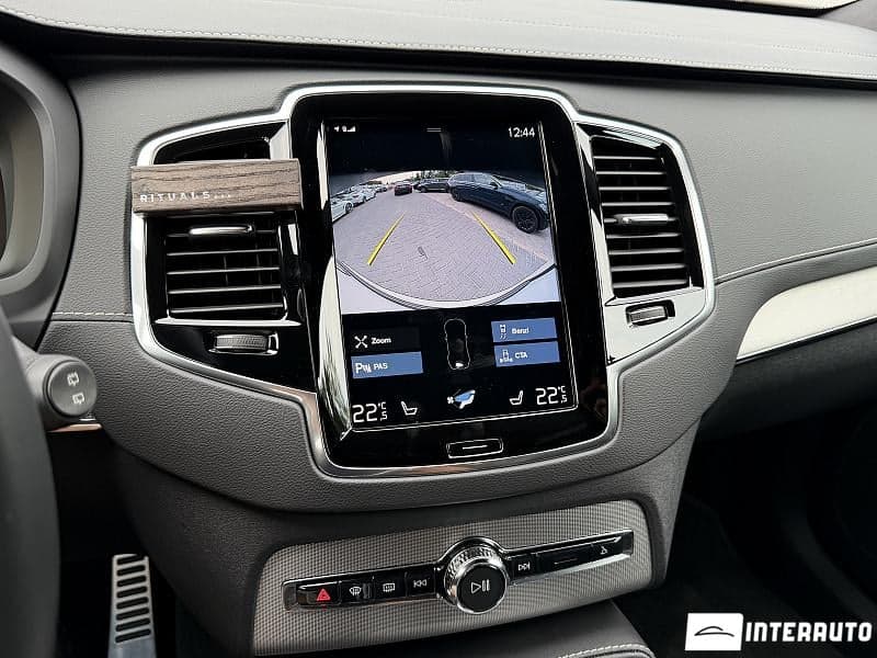 Volvo XC 90 2021 — Миниатюра 10