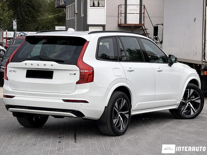 Volvo XC 90 2021 — Миниатюра 3