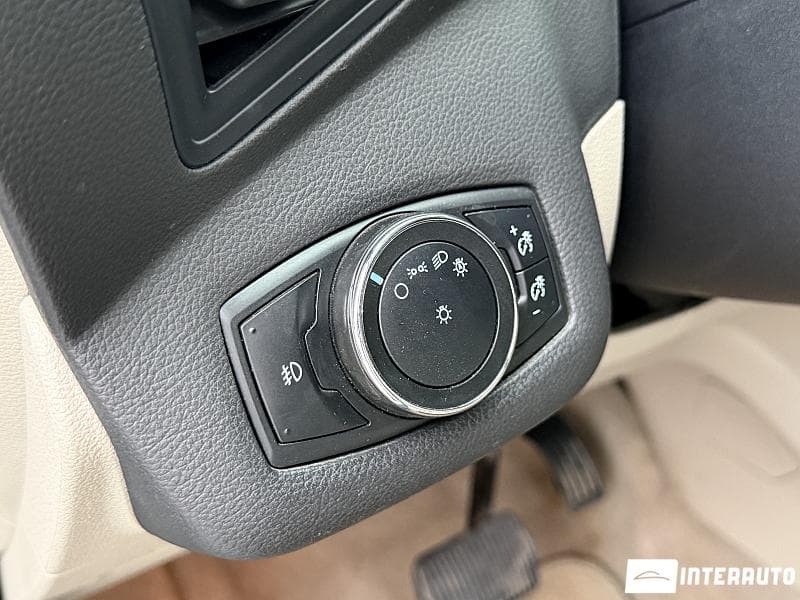 Ford Escape 2013 — Миниатюра 9