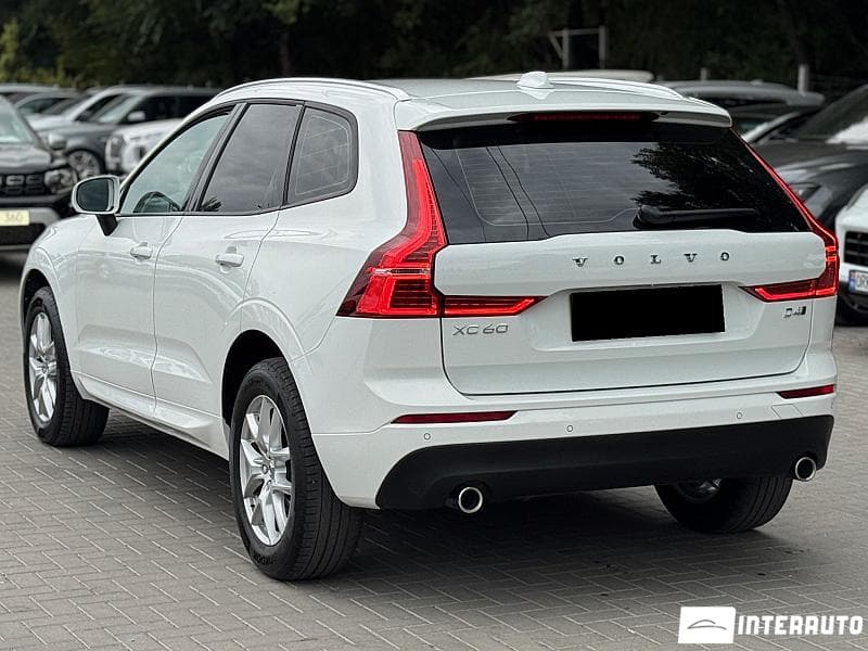 Volvo XC 60 2018 — Миниатюра 4
