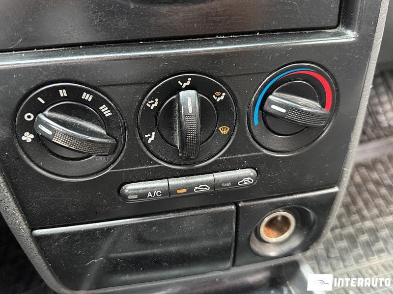 Kia Spectra 2004 — Миниатюра 12
