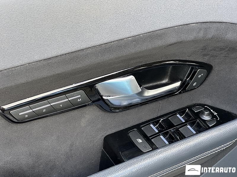 Land Rover Range Rover Evoque 2012 — Миниатюра 16