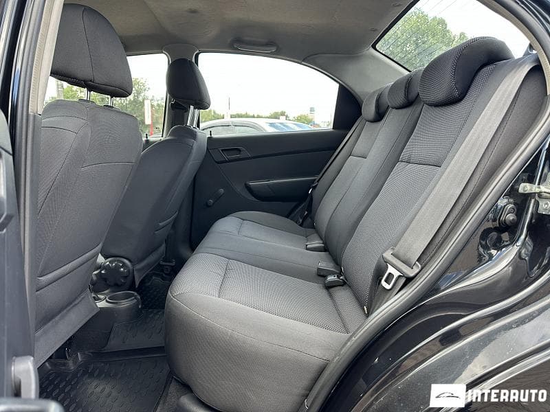 Chevrolet Aveo 2010 — Миниатюра 15