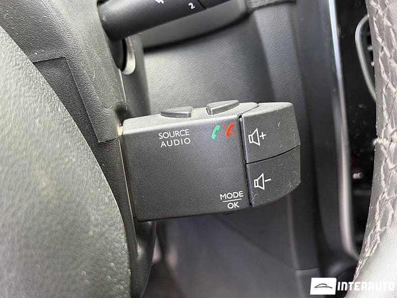 Renault Clio 2019 — Миниатюра 10