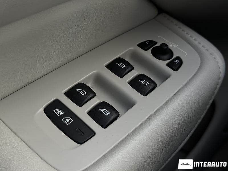 Volvo XC 60 2023 — Миниатюра 9