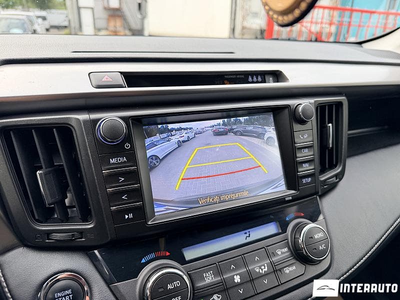 Toyota Rav-4 2016 — Миниатюра 13