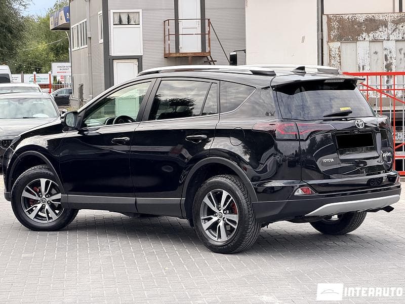 Toyota Rav-4 2016 — Миниатюра 2