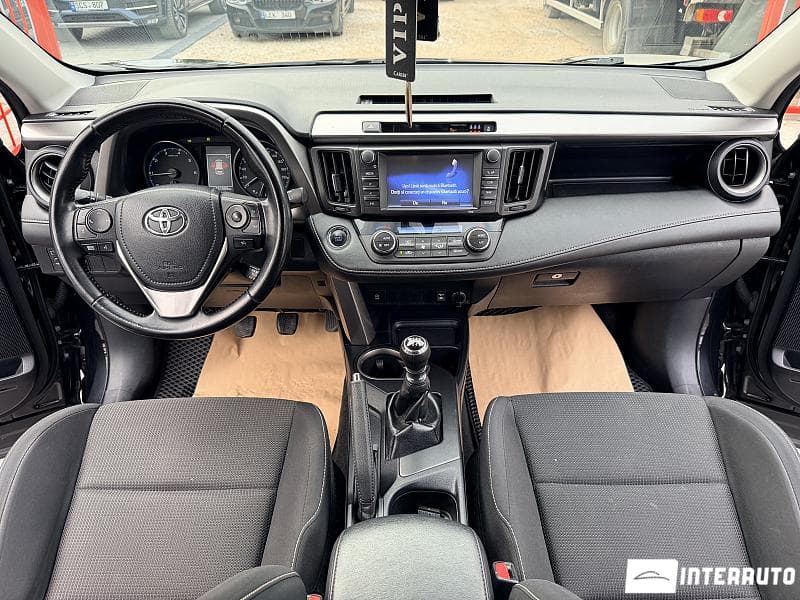 Toyota Rav-4 2016 — Миниатюра 9