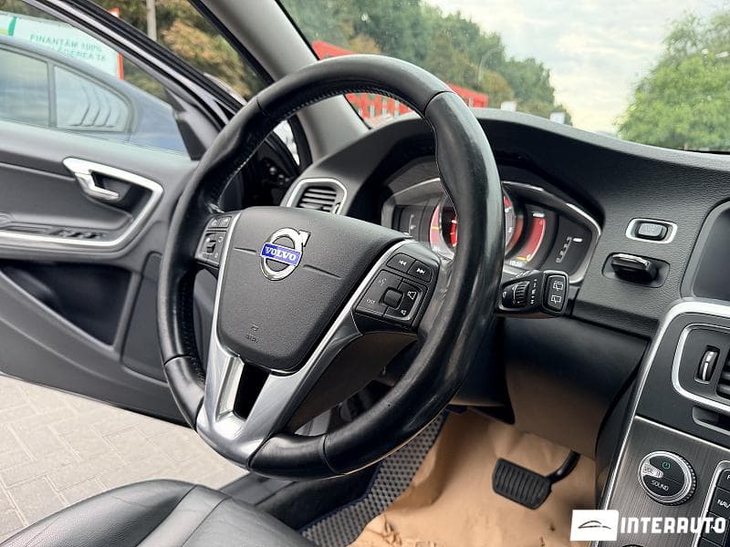 Volvo V 60 2015 — Миниатюра 11