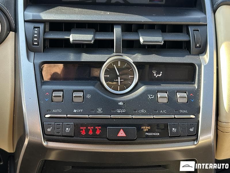 Lexus NX 300H 2018 — Миниатюра 10